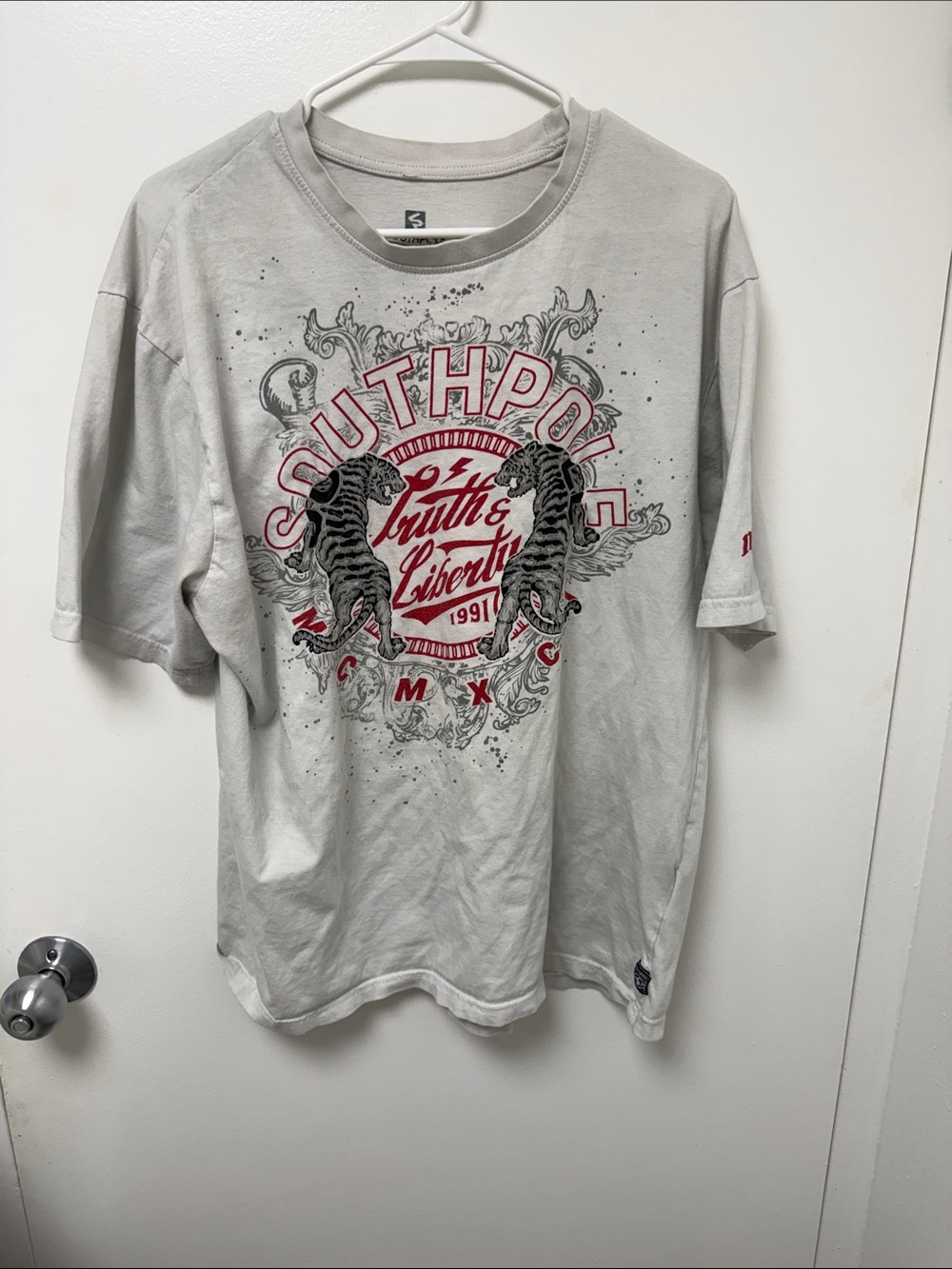South Pole Vintage Tee with Red and Black Tiger Graphic